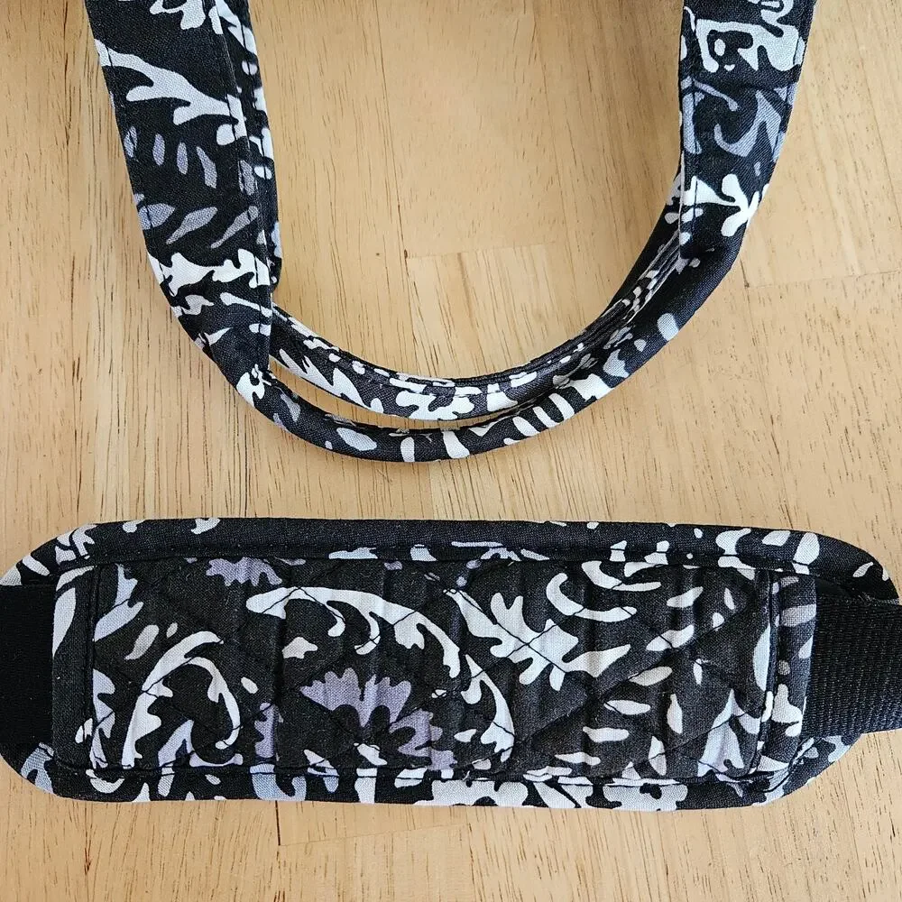 Vera Bradley Medium Traveler Duffle Bag in Paisley Noir - Picture 12 of 13